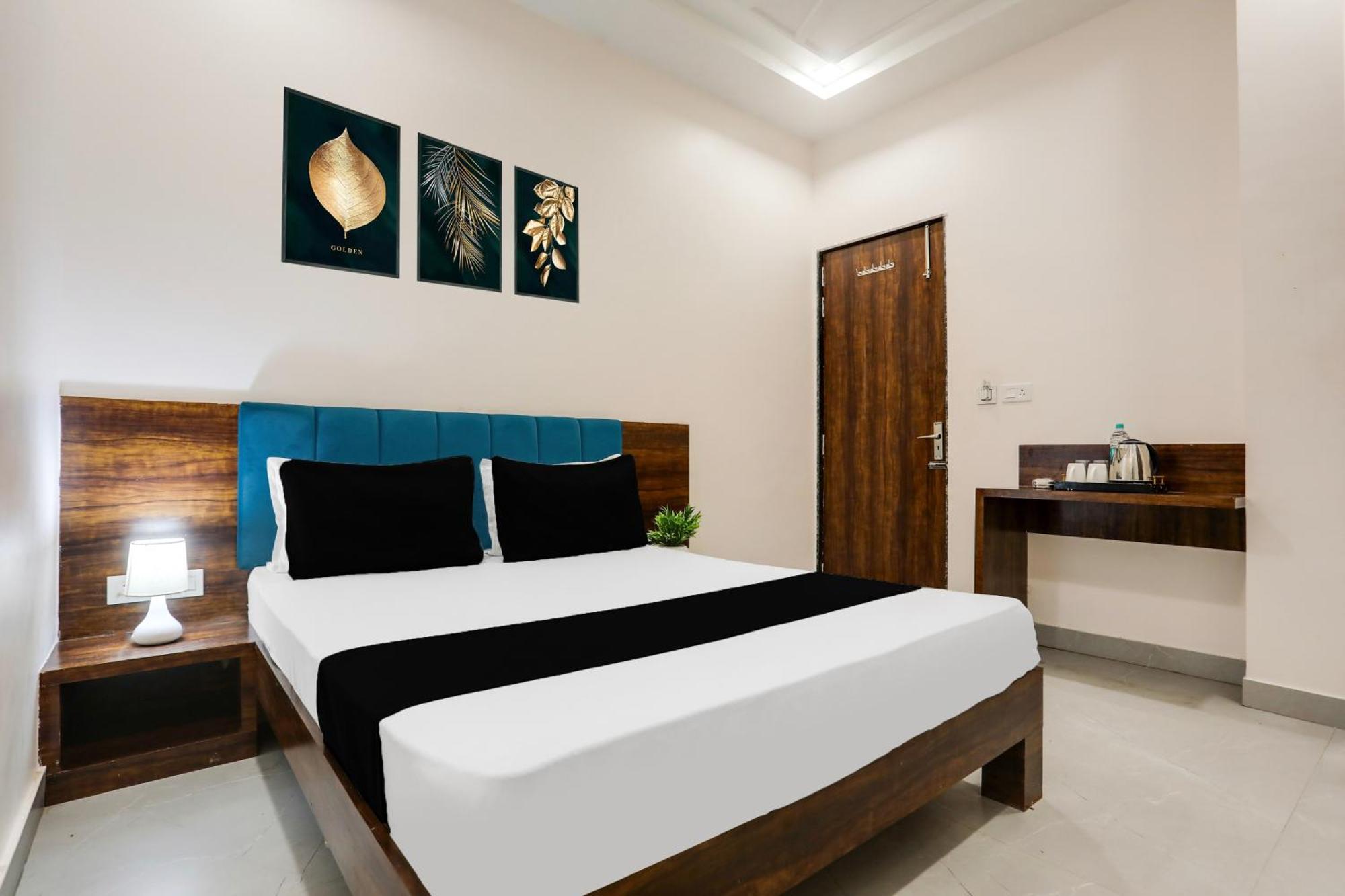 Super Hotel O Kota Near Railway Station Formerly Aagam Inn Tirath Exteriör bild