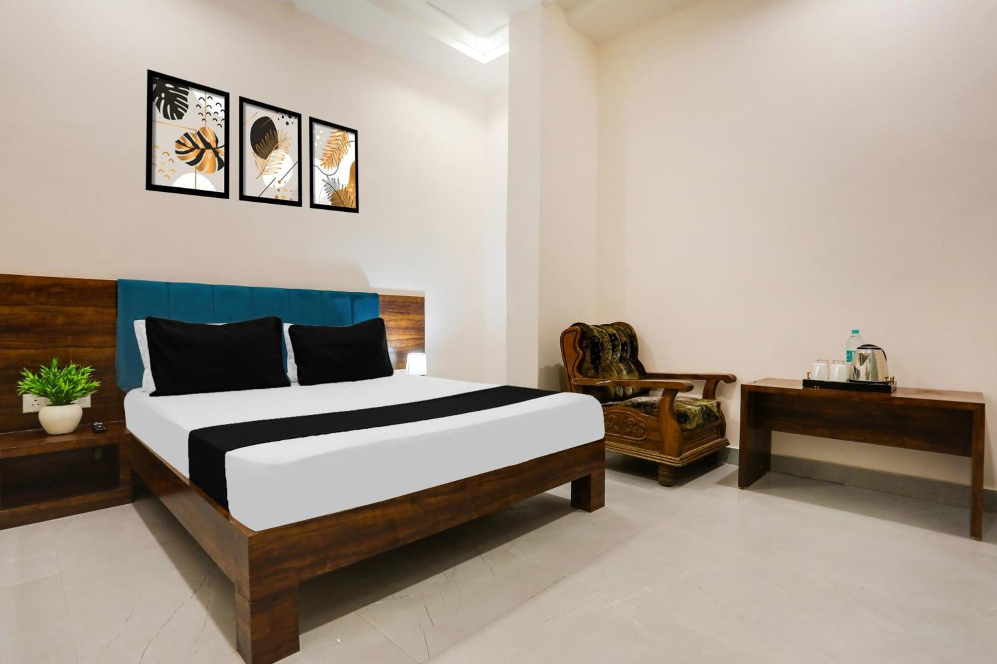Super Hotel O Kota Near Railway Station Formerly Aagam Inn Tirath Exteriör bild