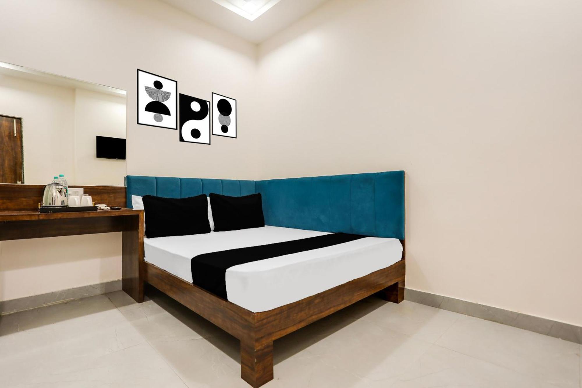 Super Hotel O Kota Near Railway Station Formerly Aagam Inn Tirath Exteriör bild